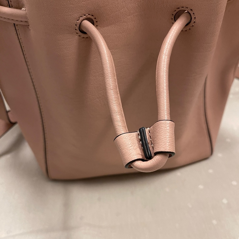Rag and Bone Aston bucket bag in nude NWOT - Picture 6 of 7